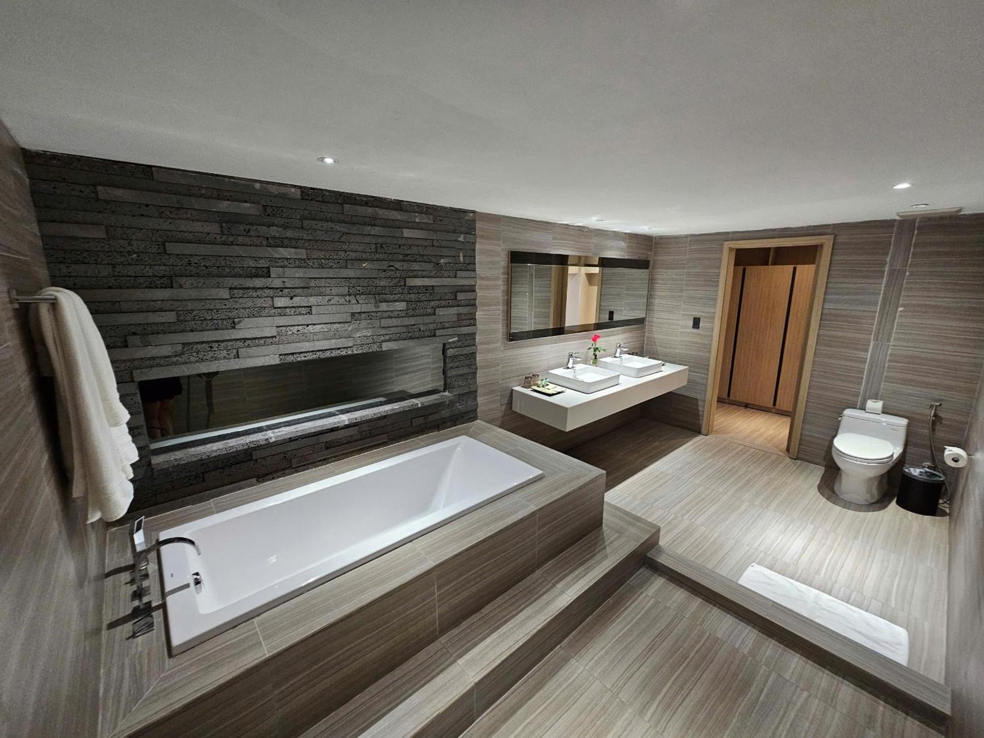 The Luxe Da Lat Ξενοδοχείο Εξωτερικό φωτογραφία